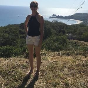 Meet your Posher, Marcelina